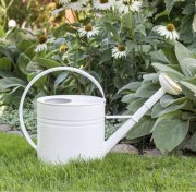 vit-vattenkanna-4-liter-trädgård-bevattning