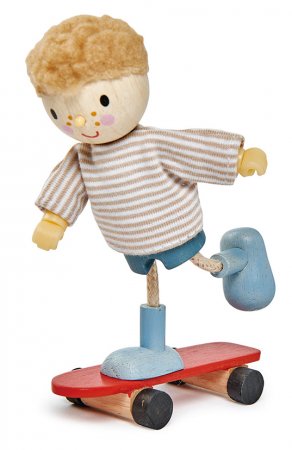 tender-leaf-toys-dollhouse-doll-edward-skateboard